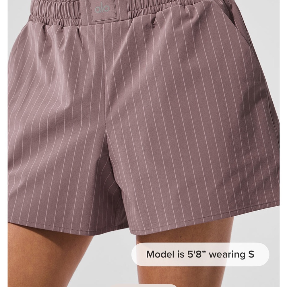 ALO Yoga Women's Athletic Pinstripe Shorts - Mauve
